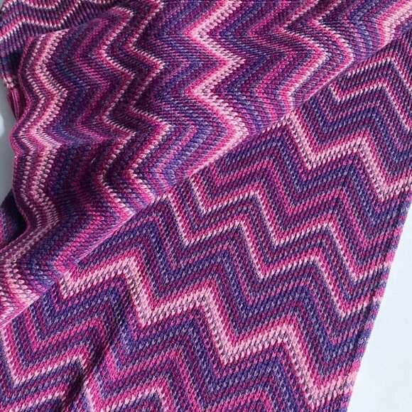 Roeckl Purple Pink Chevron Print Scarf Hat  set - Picture 5 of 5